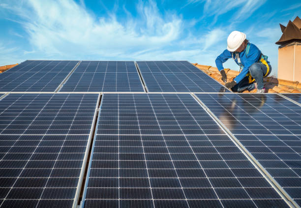 Best Roof Installation  in Woodlawn, OH